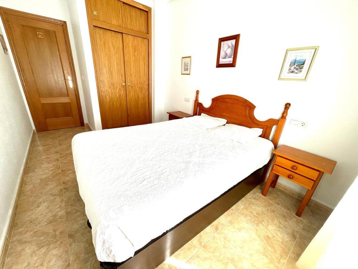 El Terremoto Apartment Torrevieja Bagian luar foto